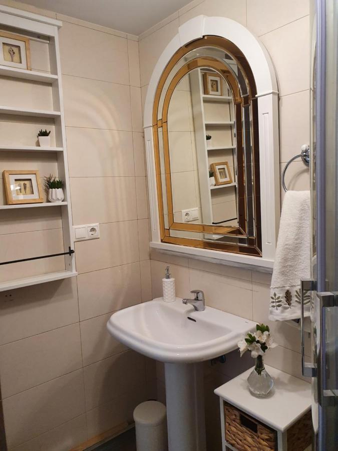 Apartamento Con Piscina En Boiro - Cabo De Cruz מראה חיצוני תמונה